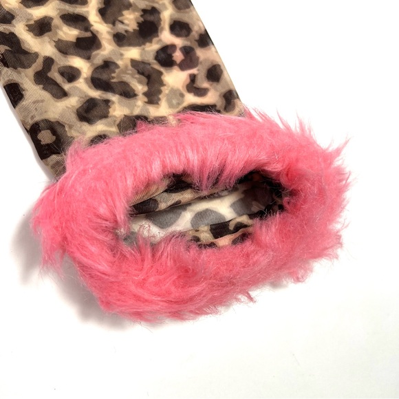 Lazy Oaf G.E.M Sheer Leopard Top with Pink
Faux Fur Trim Size XS - Picture 4 of 7